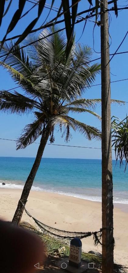 Chandi Gaya Beach Guesthouse Tangalle Εξωτερικό φωτογραφία